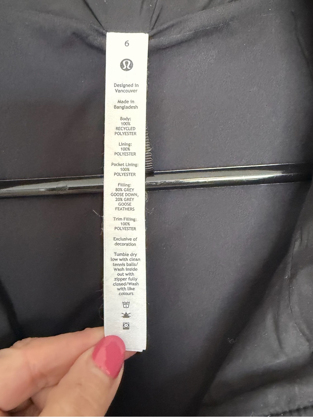 lululemon athletica Black Puffer Vest - Picture 3 of 4